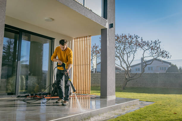 Best Driveway Pressure Washing  in Shanor Northvue, PA